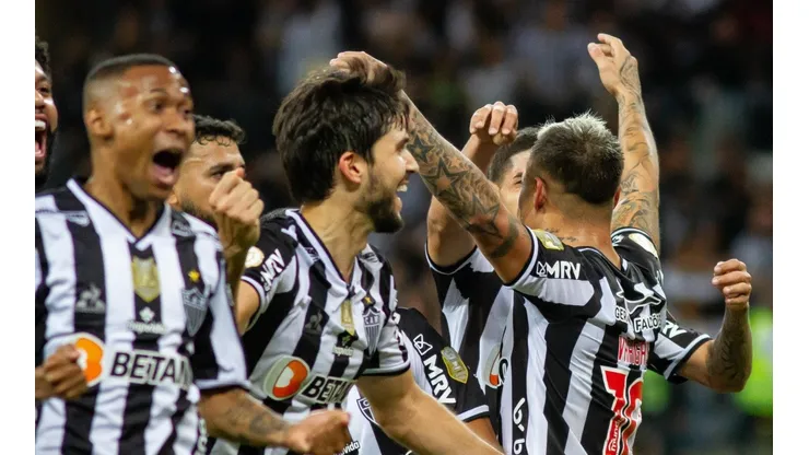 Foto: Fernando Moreno/AGIF - Atlético-MG comemora gol na virada contra o Fortaleza