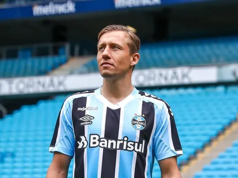 Lucas Leiva quebra silêncio sobre jogar no Grêmio e manda recado para torcida