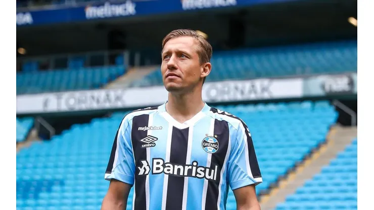 FOTO: LUCAS UEBEL/GREMIO FBPA - Lucas Leiva fala pela 1ª vez como jogador do Grêmio