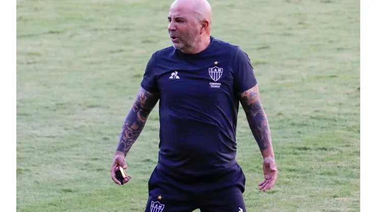 Titular de Sampaoli no Galo está na mira do Grêmio para o decorrer da temporada