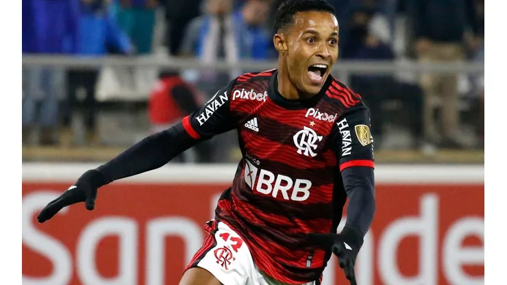 Lázaro desperta o interesse de equipes europeias e pode já deixar o Flamengo no próximo mês