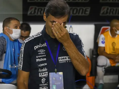 "Fez uma falta inútil"; Web não aceita atitude de jogador de Bustos, que fica fora contra Flamengo