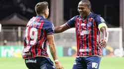 Foto: Renan Oliveira/AGIF - Mugni (à esquerda) deve mudar de função em duelo contra o Novorizontino neste sábado