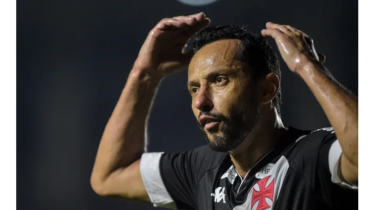 Thiago Ribeiro/AGIF - Nenê é destaque do Vasco em vitória na Série B
