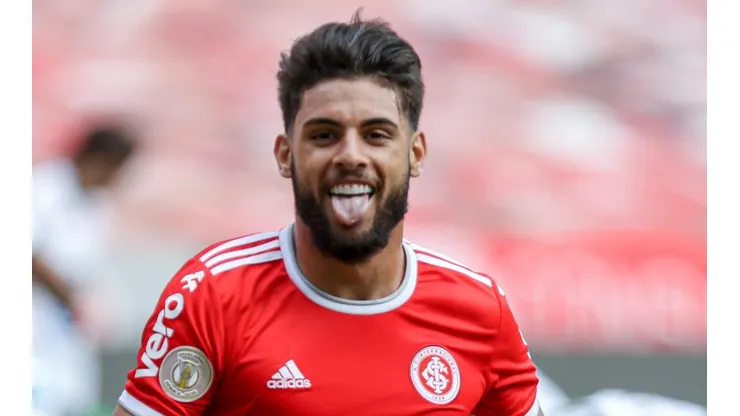 Foto: Fernando Alves/AGIF - Yuri Alberto teve boa passagem pelo Internacional.