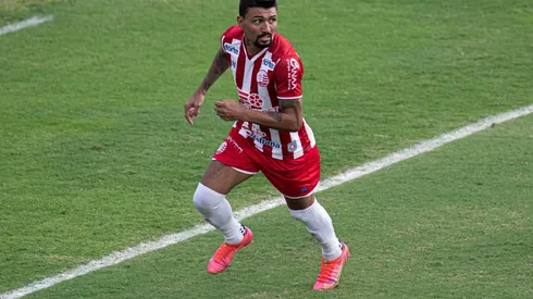 Foto: Jorge Rodrigues/AGIF - Com uma lesão muscular, Kieza está de fora da partida contra o Tombense