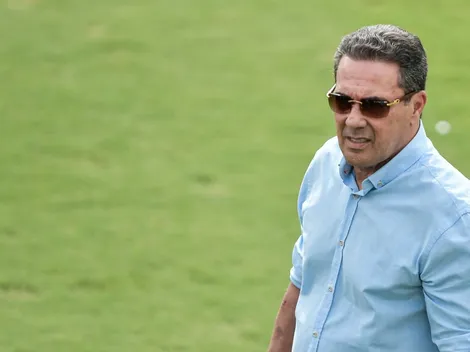 "Fica gritando meu nome"; lateral afirma que estilo de Conte no Tottenham lembra Vanderlei Luxemburgo