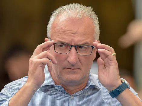 Dorival Júnior não se cala e 'bate o martelo' sobre atacante do Flamengo