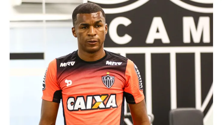 Bruno Cantini/Atletico-MG - Erazo volta à tona no Atlético em dívida