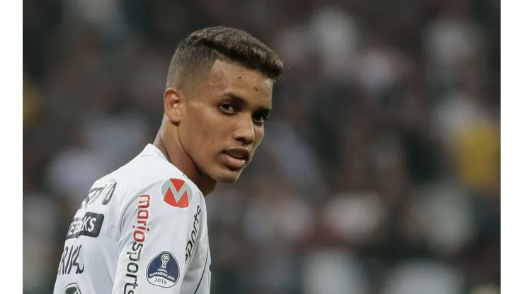 Foto: Marcello Zambrana/AGIF - Pedrinho está muito próximo de se transferir por empréstimo ao Atlético