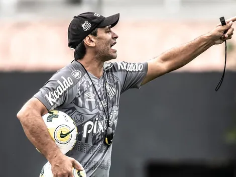 Bustos detona elenco do Santos após derrota para o Corinthians