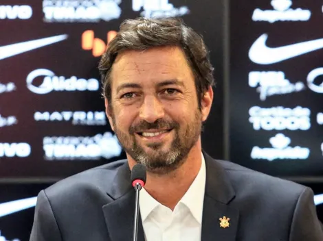 Duílio é avisado sobre Atlético e Flamengo entrando em ‘briga’ com Corinthians por camisa 9