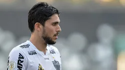 Foto: Thiago Ribeiro/AGIF - Igor Rabello e mais um podem deixar o Galo