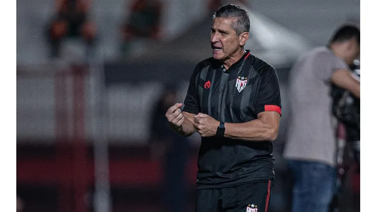 Heber Gomes/AGIF - Jorginho 'reacende' polêmica com Palmeiras.