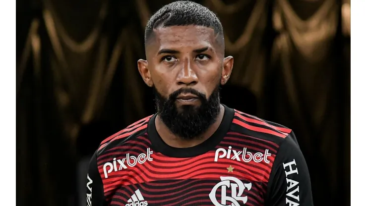 Foto: Thiago Ribeiro/AGIF - Rodinei: sem espaço no Flamengo, lateral foi procurado pelo Grêmio