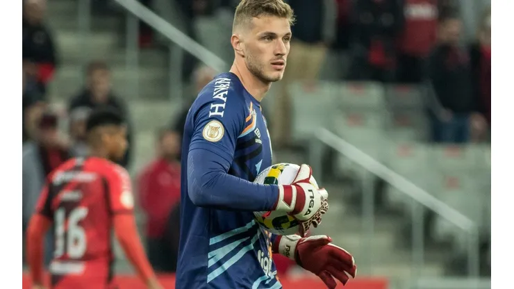 Robson Mafra/AGIF - Bento renova com o Athletico