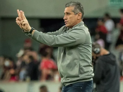 Atlético-GO treina antes de jogo contra Goiás na Copa do Brasil e Jorginho define atacante titular