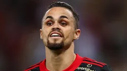 - Michael, ex-Flamengo e atualmente no Al Hilal