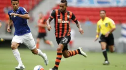 Alex Teixeira foi revelado no Vasco (Foto: Adalberto Marques/AGIF)