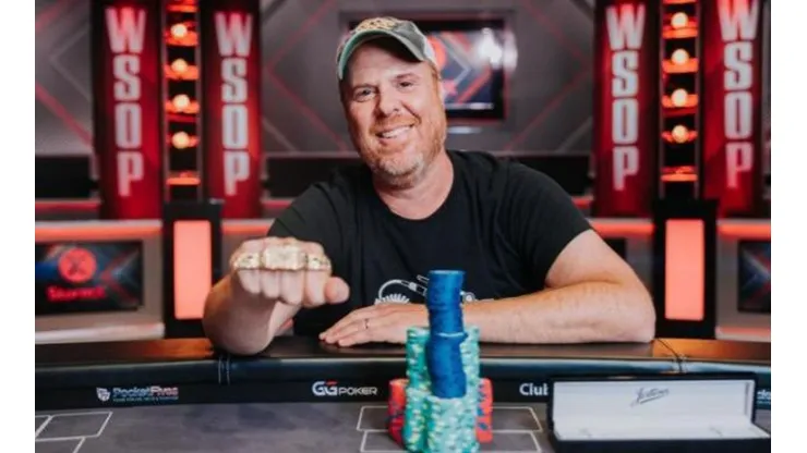 Pedro Bromfman venceu o mundial de poker no jogo de 'coroas' (Foto: Hayley Hochstetler/PokerNews)