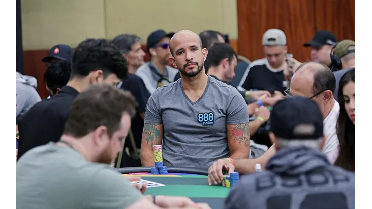 Alexandre Mantovani foi um dos brasileiros que acumulou boa premiação no poker online (Foto: Luis Bertazini/BSOP)
