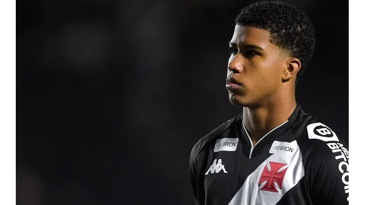 Foto: Thiago Ribeiro/AGIF - Andrey: jovem é uma das grandes revelações do Vasco