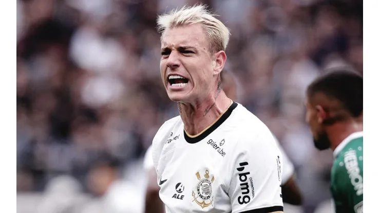 Foto: Ettore Chiereguini/AGIF - Vítor Pereira manda recado para Róger Guedes
