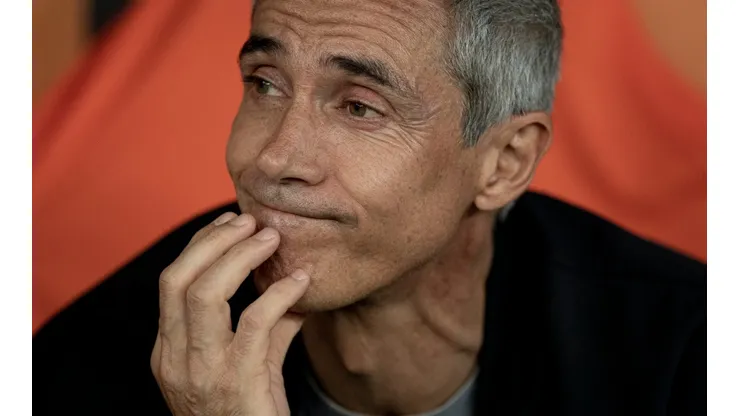 Jorge Rodrigues/AGIF. Depois da demissão de Paulo Sousa, Dorival Júnior assumiu o comando do Rubro-Negro