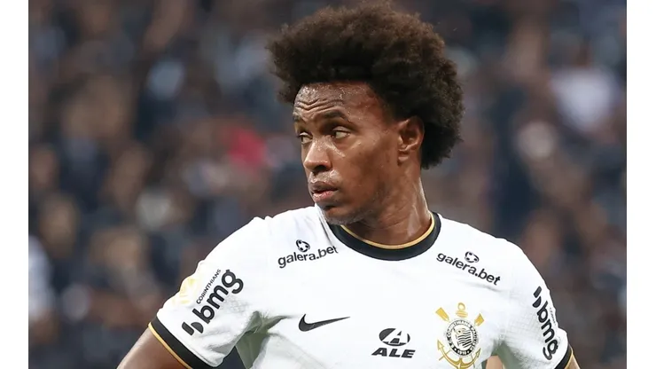 Willian atuou com o jogador na Europa (Foto: Marcello Zambrana/AGIF)