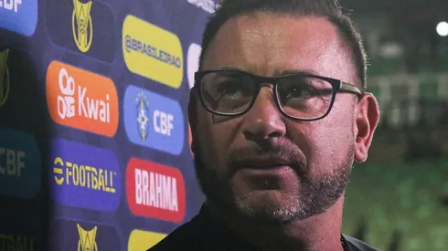 Fernando Moreno/AGIF/ Zagueiro criticado pela torcida sob o comando de Turco encaminha rescisão com Atlético-MG.