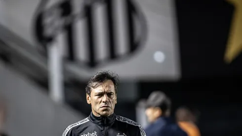 “Sei qual foi… ”; Bustos aponta quais os erros foram cruciais que levaram o Santos ao empate na Vila