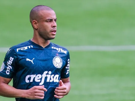 Mayke pode voltar a ser titular e já se diz preparado para clássicos do Palmeiras diante do São Paulo