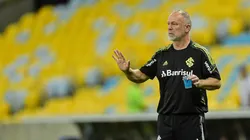 Thiago Ribeiro/AGIF - Titular de Mano Menezes deve deixar o Internacional
