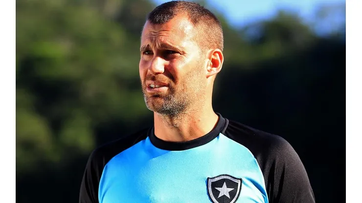 Carli destaca importância da vitória diante do São Paulo e manda recado: “Muitas mudanças”