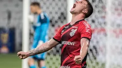 Foto: Robson Mafra/AGIF - Renato Kayzer deve sair do Fortaleza e, em julho, tem grandes chances de ser negociado