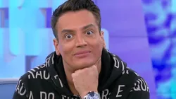 Léo Dias é jornalista de famosos (Foto: Reprodução/SBT)