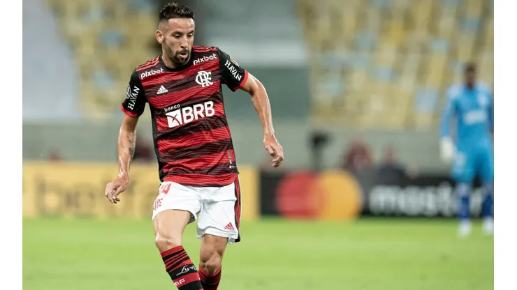 Jorge Rodrigues/AGIF - Fla já tem nome para substituir Isla.