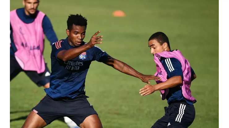 Foto: Franck Fife/Pool via Getty Images | Lyon 'vaza' futuro de Thiago Mendes