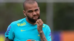 Foto: Fernando Moreno/AGIF - Futuro de Dani Alves vira assunto na Gávea