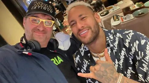 Phil Hellmuth foi convidado por Neymar para um torneio particular (Foto: Reprodução Twitter oficial Phil Hellmuth)