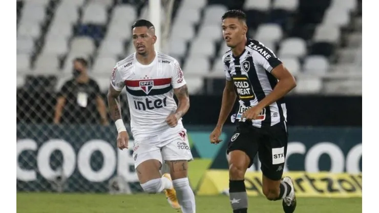 Vítor Silva/Botafogo/São Paulo leva vantagem em confronto com o Botafogo nos 109 jogos disputados.