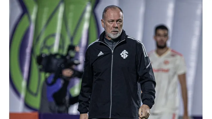 Isabela Azine/AGIF/ Números de Mano Menezes impressionam no comando do Internacional; equipe soma 14 jogos de invencibilidade.
