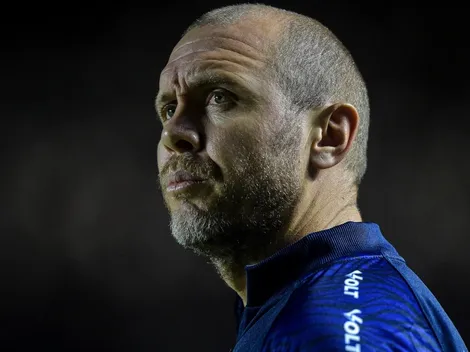 CSA anuncia novo técnico para substituir Mozart na Série B