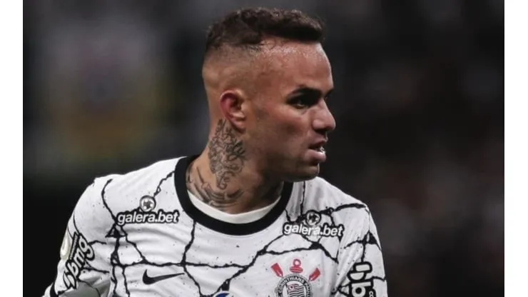 Foto: Ettore Chiereguini / AGIF - Diretoria do Sport vê com bons olhos contratar Luan