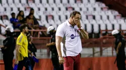 Foto: Rafael Vieira/AGIF | Roberto Fernandes vai precisar lidar com ausência de jogador mais vitorioso do elenco