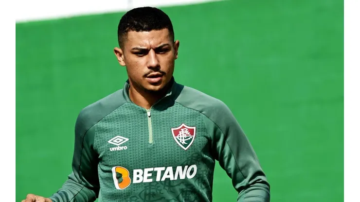 Foto: Mailson Santana/Fluminense FC/Divulgação - André: volante negocia renovação contratual com o Tricolor