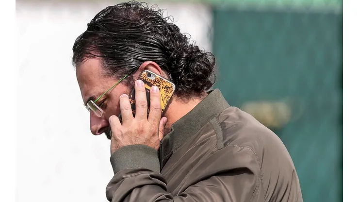 Foto: Ale Cabral/AGIF - Alexandre Mattos já cuida de possível contratação de atacante para o Athletico em julho
