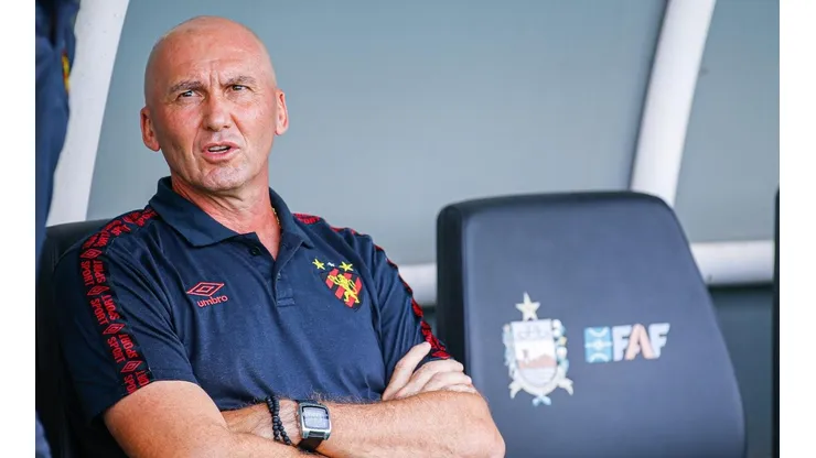 Foto: Alisson Frazao/AGIF - Gilmar Dal Pozzo se surpreende com atuação de jogador da equipe