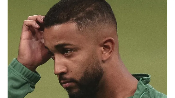 - Jorge, lateral