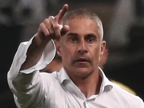 Fiel se rende ao talento e 'queridinho' de Sylvinho ganha moral no Corinthians